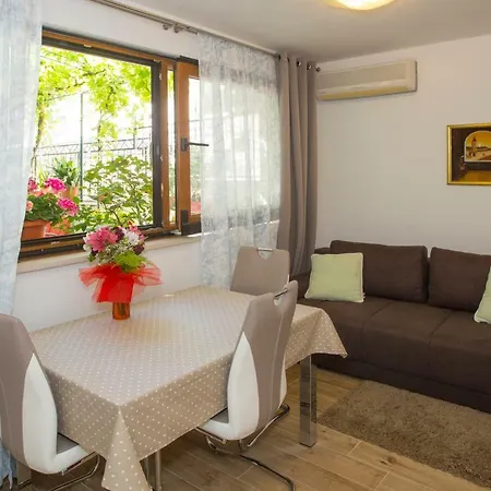 Apartamento Lenka-