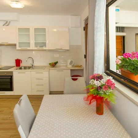 Apartment Lenka- Split
